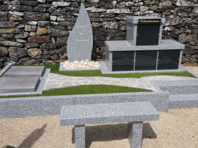 taille de pierre à Bouzentès